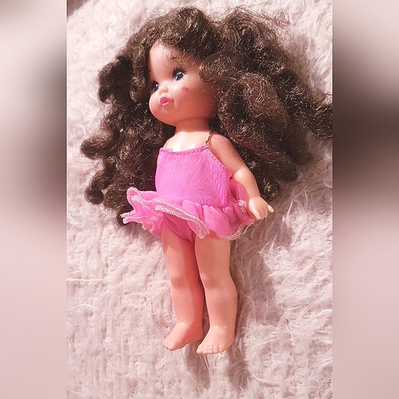 1988 Lil' Miss Makeup Doll Brunette Rock Star Roller Skater Mattel 7" Vintage - Picture 4 of 12